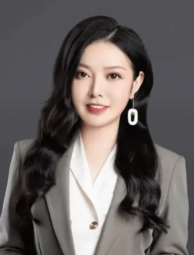 周莹