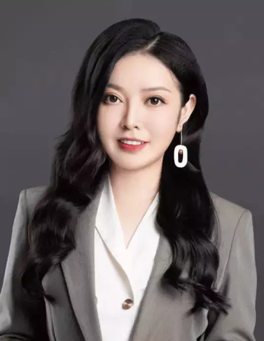 周莹
